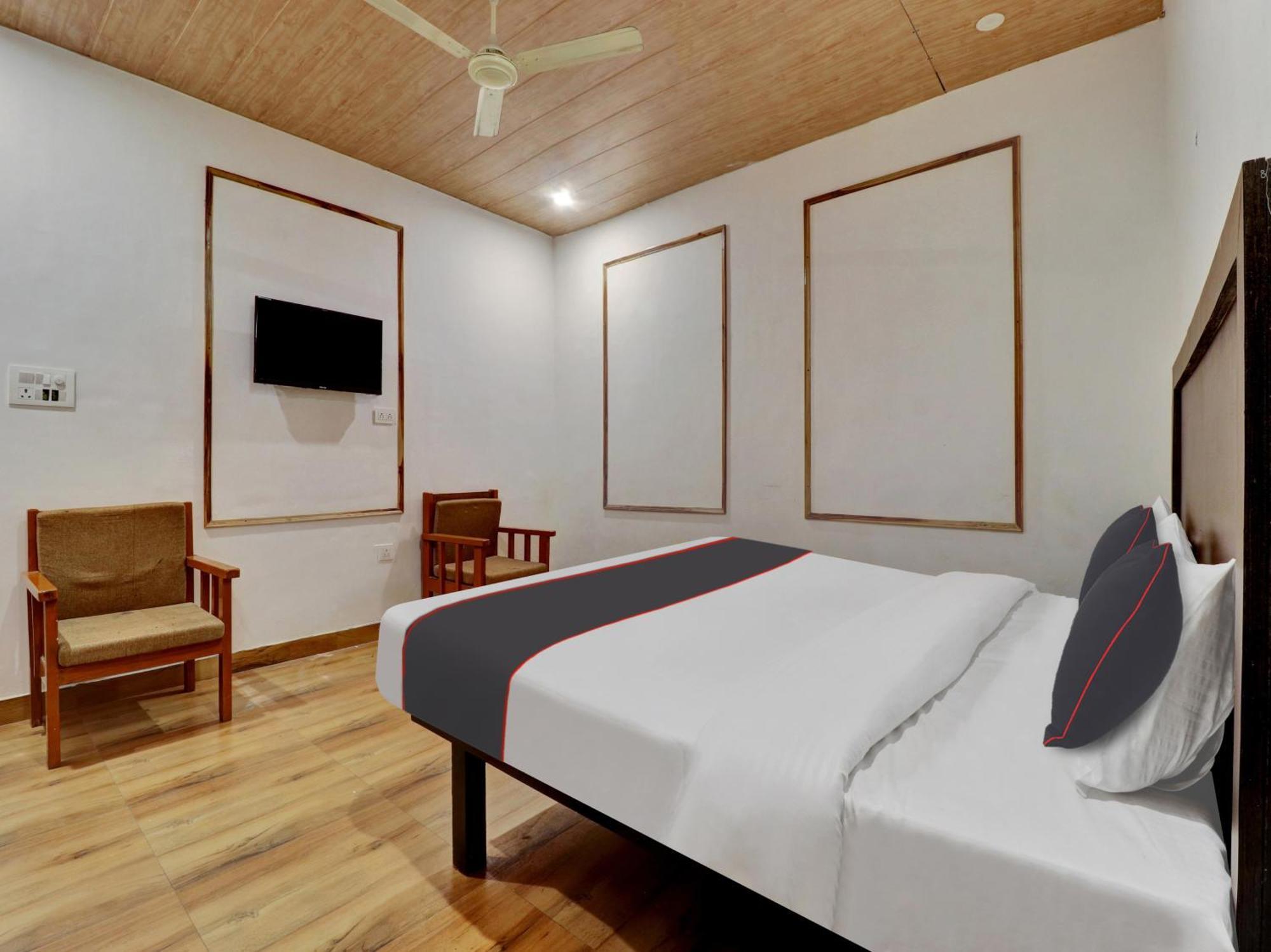 Collection O Shiv Sutra Resorts, 무소리에 외부 사진