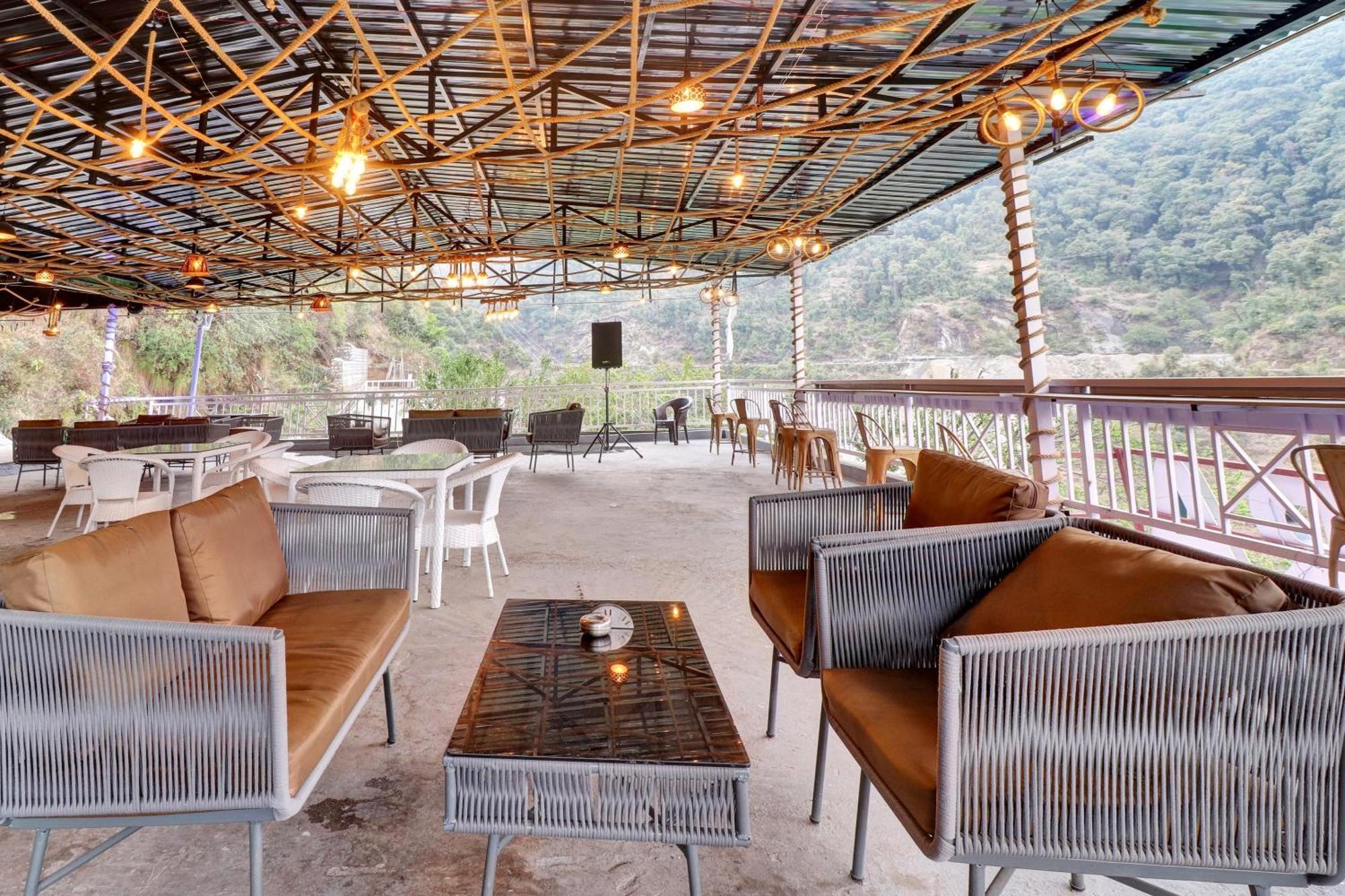 Collection O Shiv Sutra Resorts, 무소리에 외부 사진